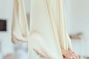 Aerial Yoga in Wiener Neudorf – loslassen und schweben