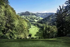 Golfkurs in Kitzbühel – trainiere vor der Kulisse der Alpen
