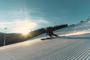Ski & Snowboarden in Semmering – Pistenspaß bei Tag und Nacht