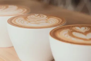 Latte-Art-Workshop in Eisenstadt – Kaffee wird zur Kunst