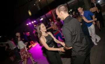 Discofox 1 – Starter für Singles in Wels Bild 1