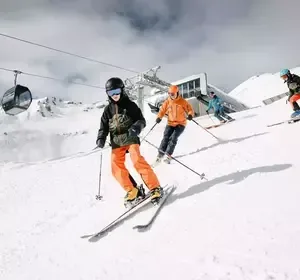 Skifahren in Hoch-Imst – Pistenspaß für die ganze Familie Bild 1