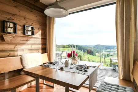 Candle Light Dinner in Unterlamm nahe Loipersdorf Bild 1