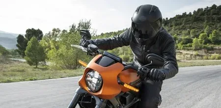 Motorrad-Fahrsicherheitstraining in Röthis Bild 2