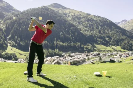 Golf soll Spaß machen in St. Anton am Arlberg Bild 1